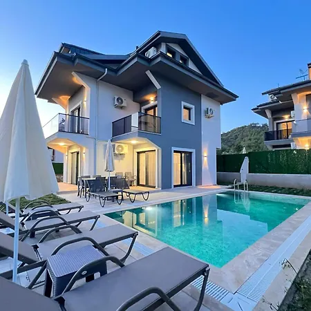 Mert 4 Bdr Private Pool * Fethiye